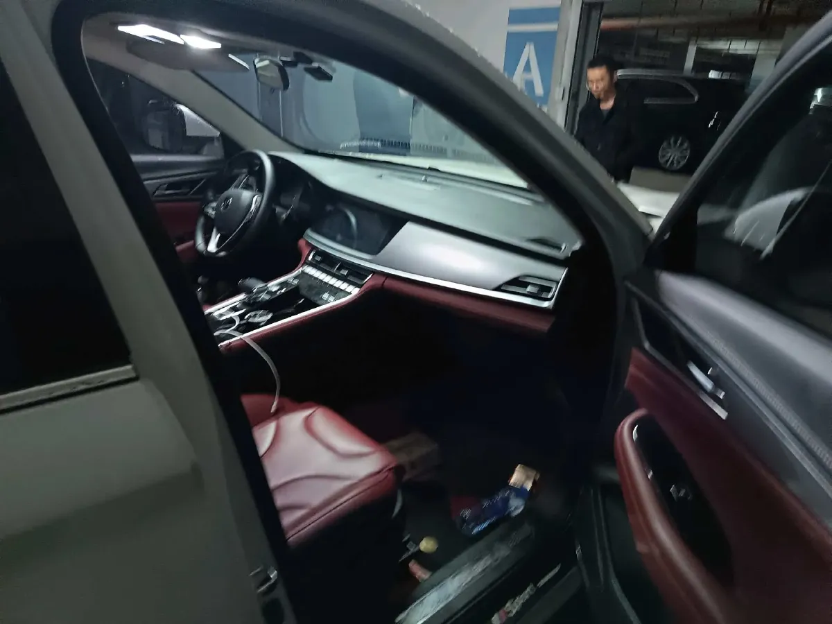 2021 ChangAn CS85 Coupe 1.5T 178HP L4 7DCT,autocango,china used car exporter,china ev exporter,chinese used car exporter,chinese used ev exporter