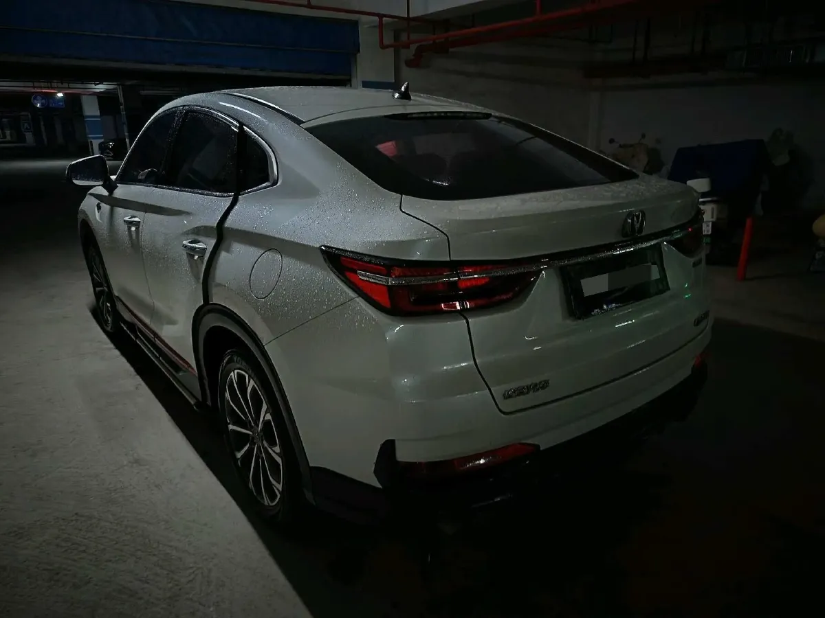 2021 ChangAn CS85 Coupe 1.5T 178HP L4 7DCT,autocango,china used car exporter,china ev exporter,chinese used car exporter,chinese used ev exporter