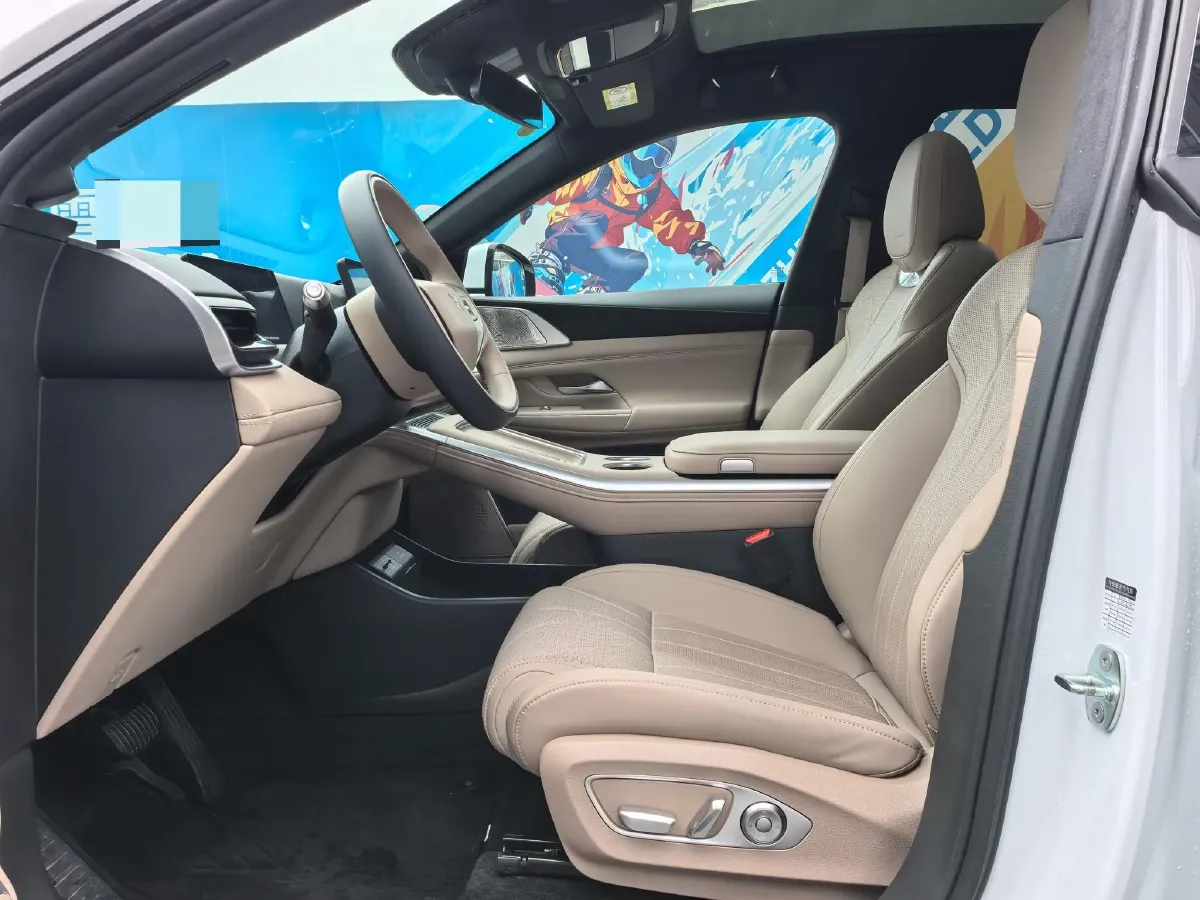 2025 Xpeng G9 BEV 93.1KWH,autocango,china used car exporter,china ev exporter,chinese used car exporter,chinese used ev exporter
