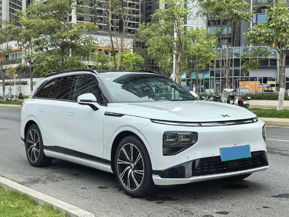 2025 Xpeng G9 BEV 93.1KWH,autocango,china used car exporter,china ev exporter,chinese used car exporter,chinese used ev exporter