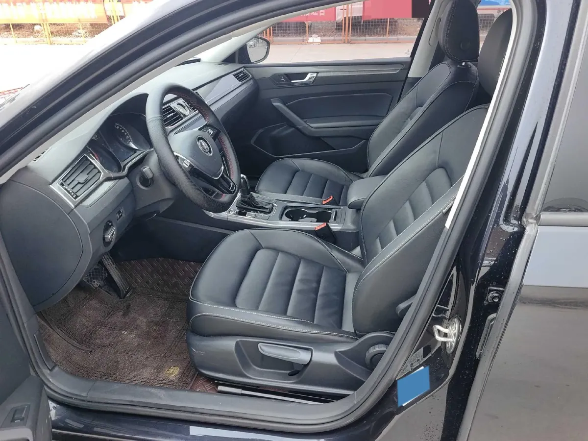 2017 Volkswagen Passat 1.4T 150HP L4 7DCT,autocango,china used car exporter,china ev exporter,chinese used car exporter,chinese used ev exporter