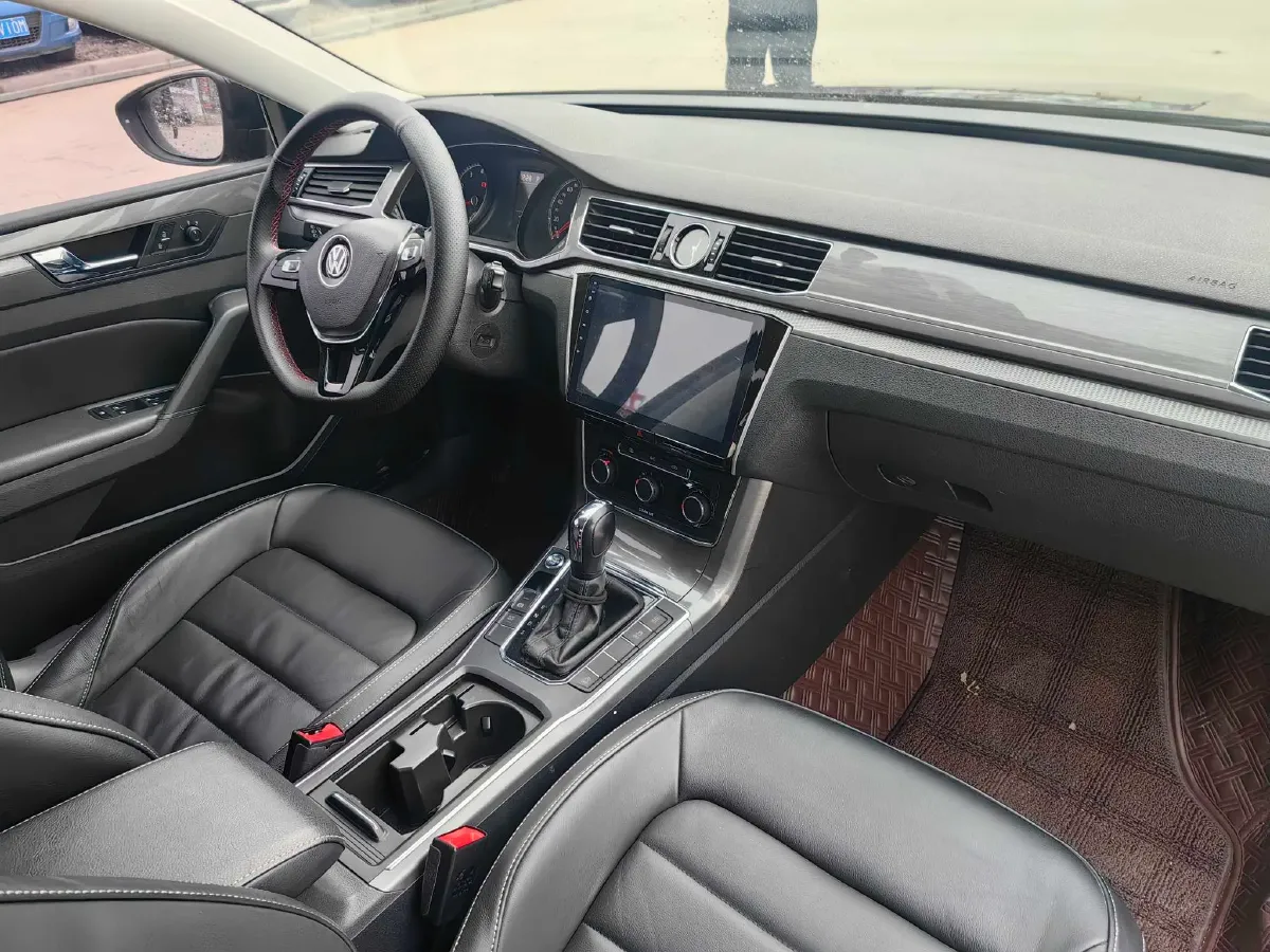 2017 Volkswagen Passat 1.4T 150HP L4 7DCT,autocango,china used car exporter,china ev exporter,chinese used car exporter,chinese used ev exporter