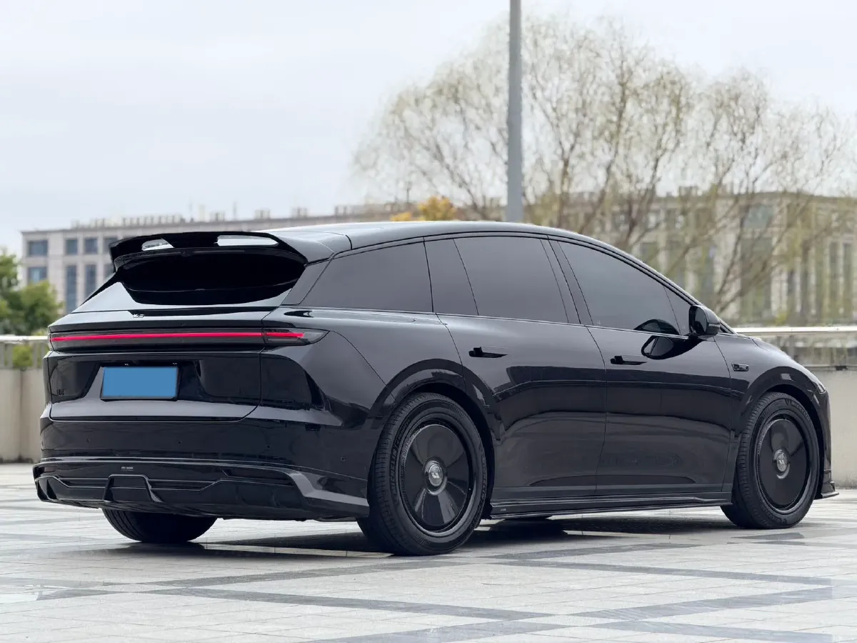 2025 Li i6 BEV,autocango,china used car exporter,china ev exporter,chinese used car exporter,chinese used ev exporter