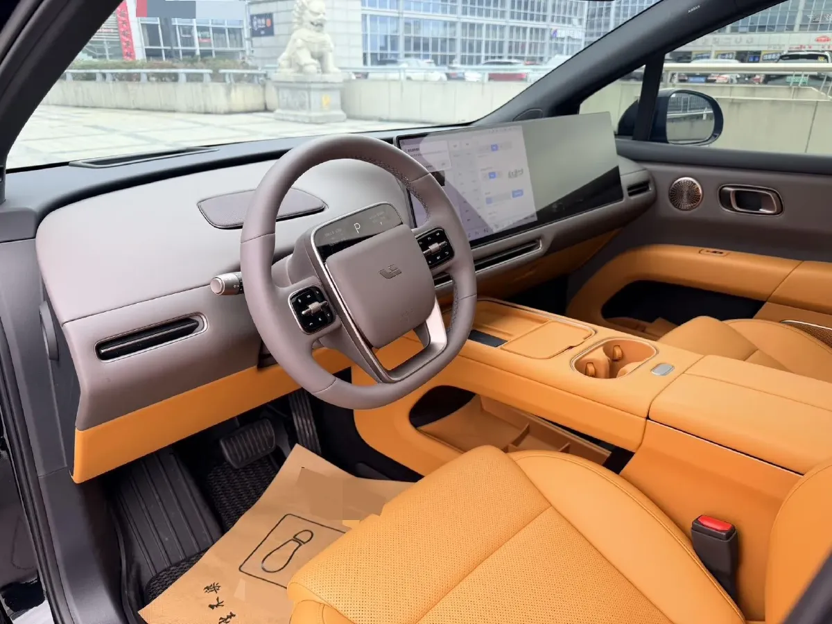 2025 Li i6 BEV,autocango,china used car exporter,china ev exporter,chinese used car exporter,chinese used ev exporter