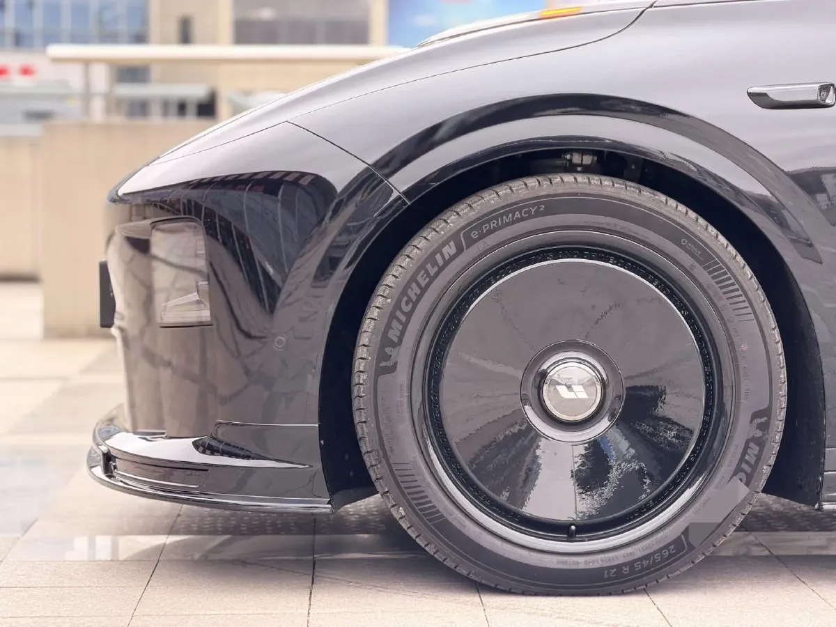 2025 Li i6 BEV,autocango,china used car exporter,china ev exporter,chinese used car exporter,chinese used ev exporter