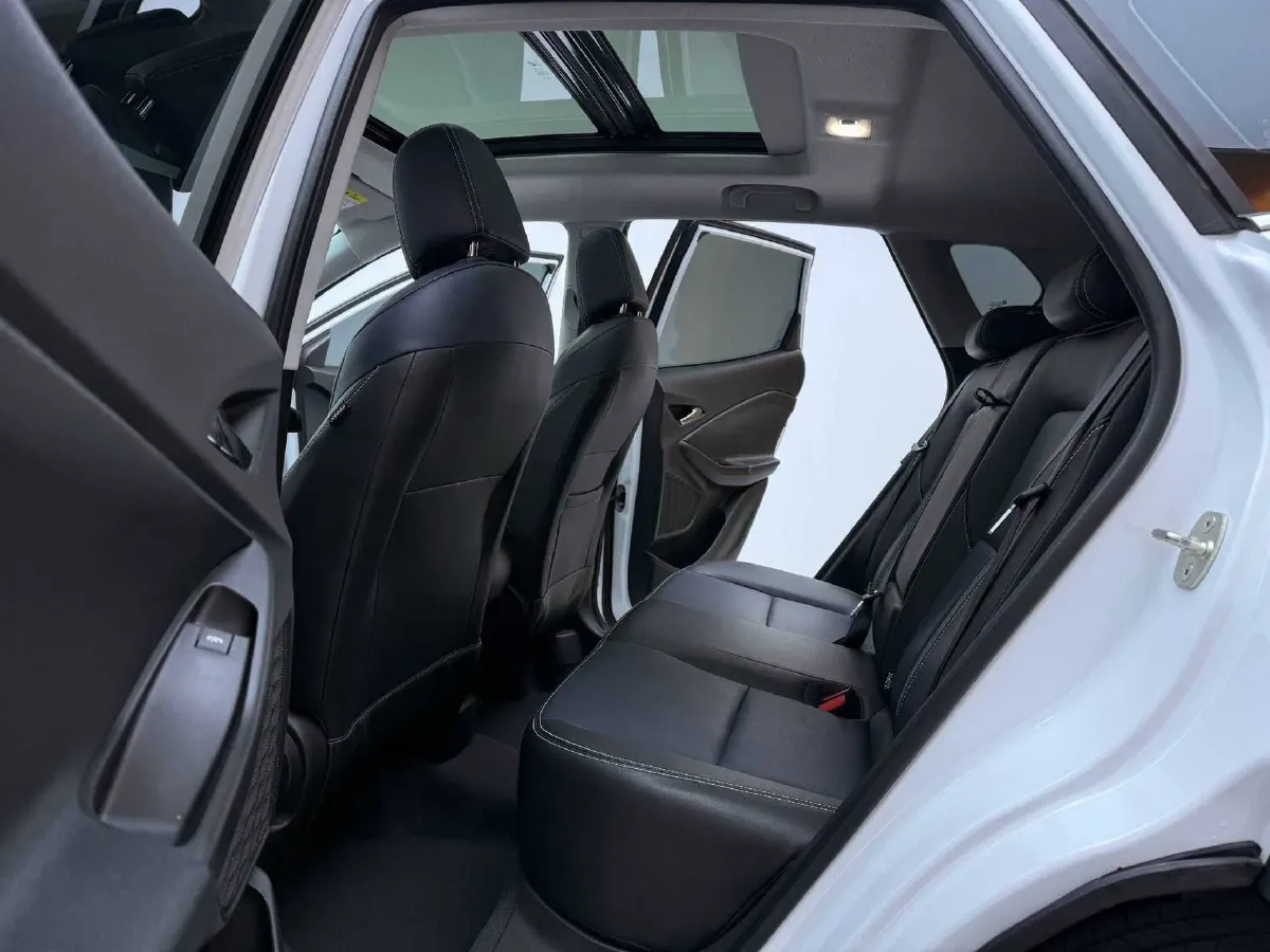 2021 Chevrolet Trax 1.0T 125HP L3 6AT,autocango,china used car exporter,china ev exporter,chinese used car exporter,chinese used ev exporter