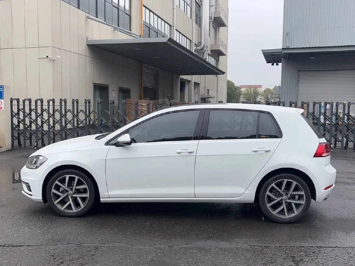2020 Volkswagen Golf 1.4T 150HP L4 7DCT,autocango,china used car exporter,china ev exporter,chinese used car exporter,chinese used ev exporter