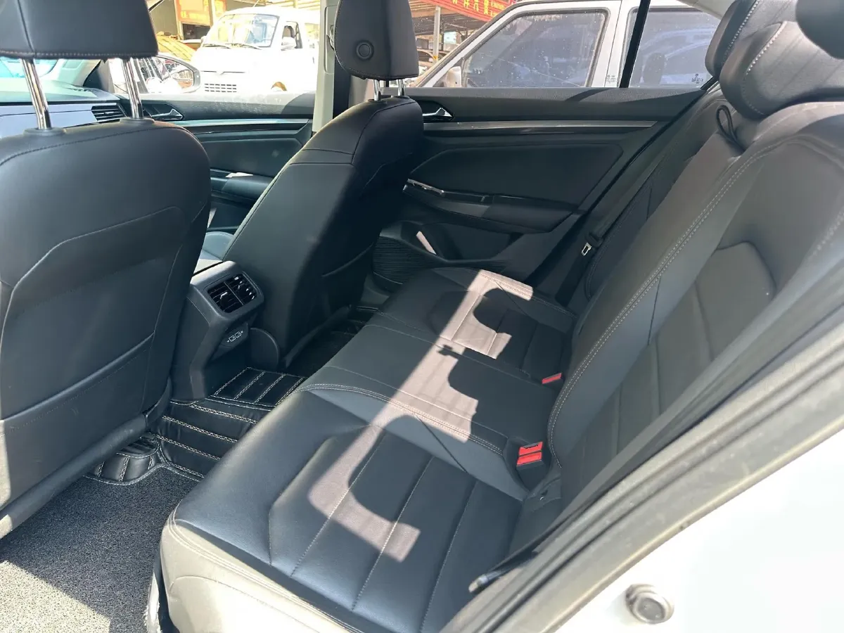 2018 Volkswagen Bora 1.5L 110HP L4 6AT,autocango,china used car exporter,china ev exporter,chinese used car exporter,chinese used ev exporter