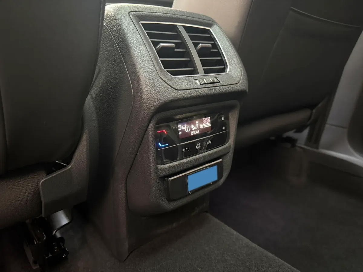 2022 Volkswagen Tayron 1.4T 150HP L4 7DCT,autocango,china used car exporter,china ev exporter,chinese used car exporter,chinese used ev exporter