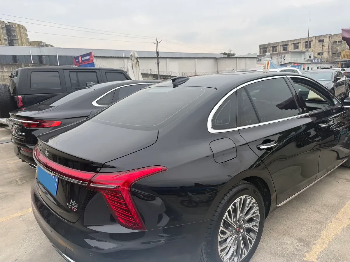 2023 HongQi H5 2.0T 224HP L4 8AT,autocango,china used car exporter,china ev exporter,chinese used car exporter,chinese used ev exporter