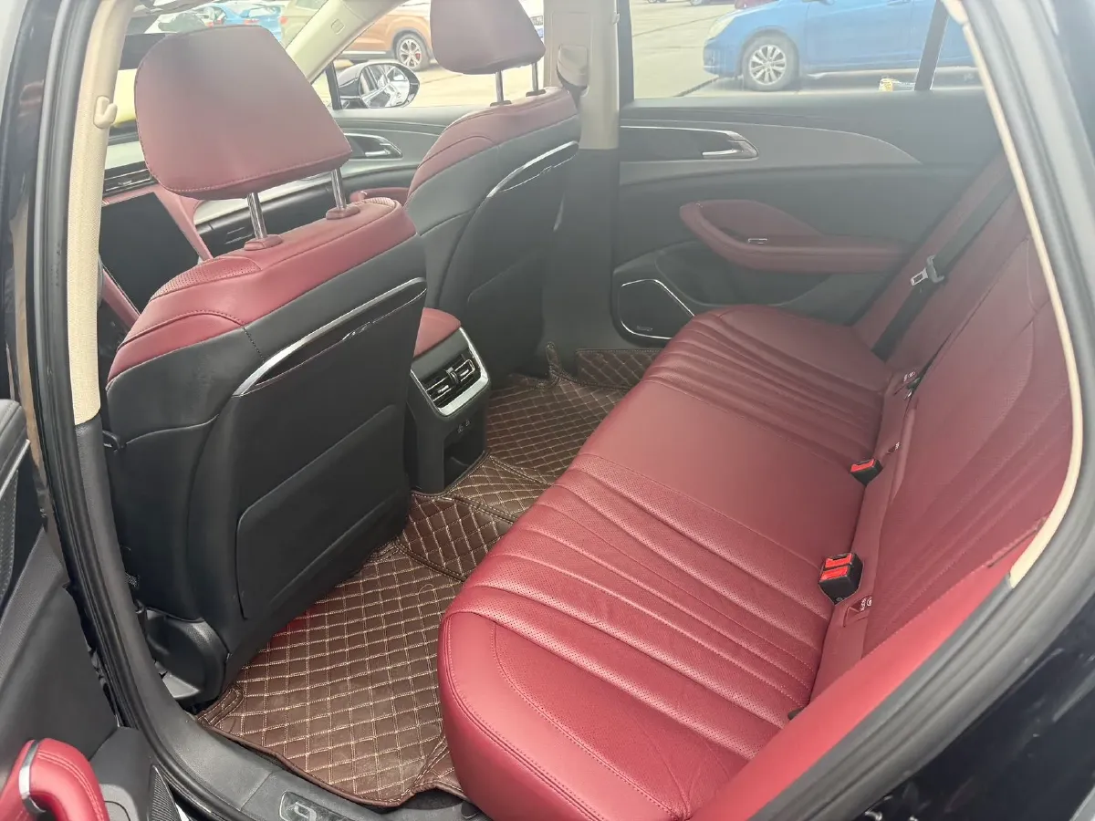 2023 HongQi H5 2.0T 224HP L4 8AT,autocango,china used car exporter,china ev exporter,chinese used car exporter,chinese used ev exporter