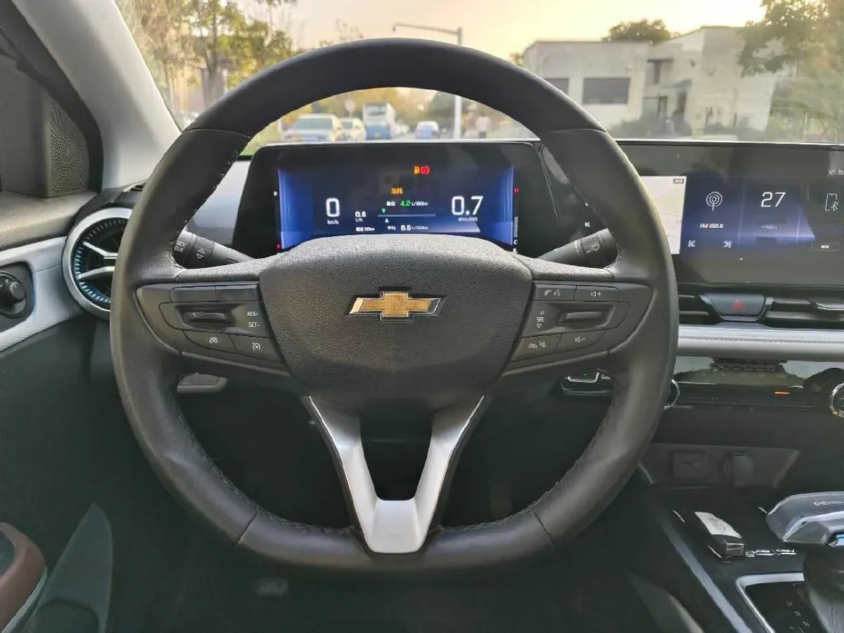 2023 Chevrolet Monza 1.5L 113HP L4 6DCT,autocango,china used car exporter,china ev exporter,chinese used car exporter,chinese used ev exporter