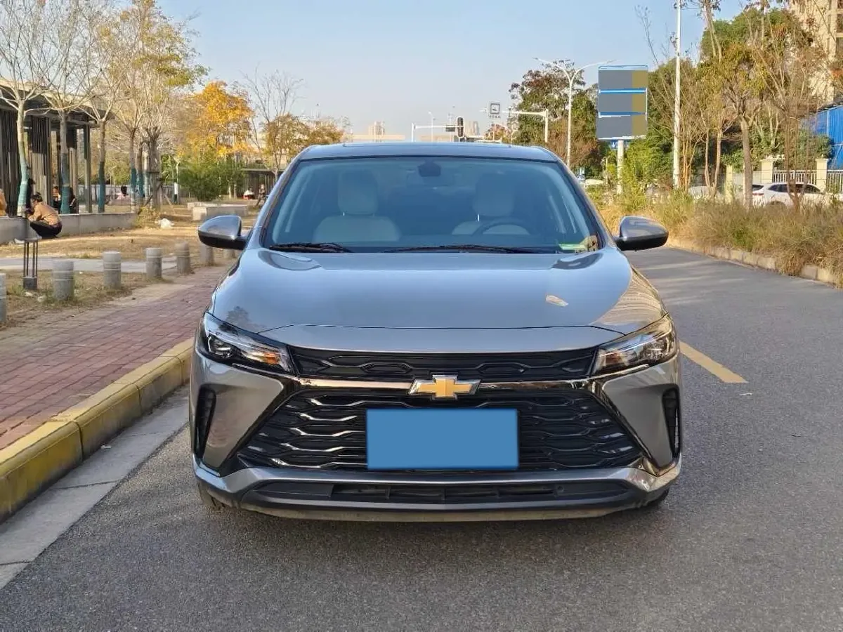 2023 Chevrolet Monza 1.5L 113HP L4 6DCT,autocango,china used car exporter,china ev exporter,chinese used car exporter,chinese used ev exporter