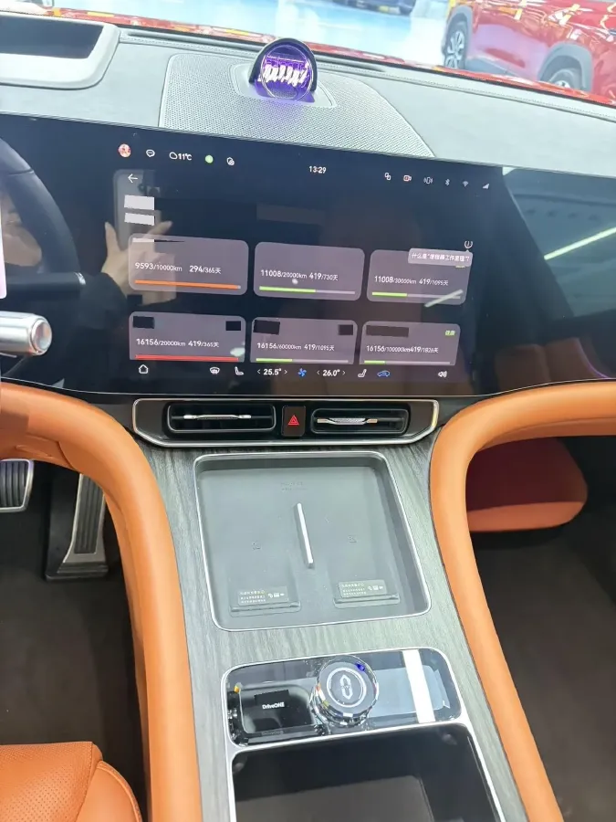 2024 AITO AITO M9 1.5T 152HP L4 REEV 42KWH,autocango,china used car exporter,china ev exporter,chinese used car exporter,chinese used ev exporter