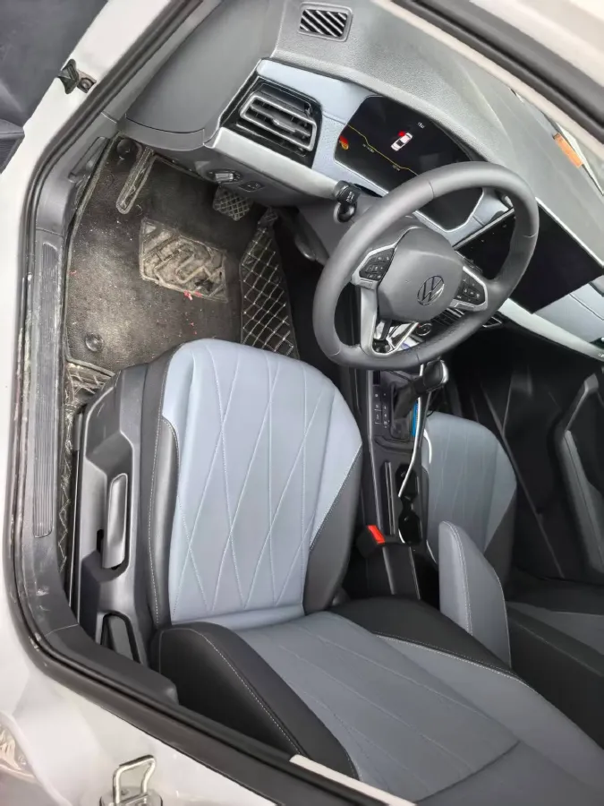 2024 Volkswagen Lavida 1.5L 110HP L4 6AT,autocango,china used car exporter,china ev exporter,chinese used car exporter,chinese used ev exporter