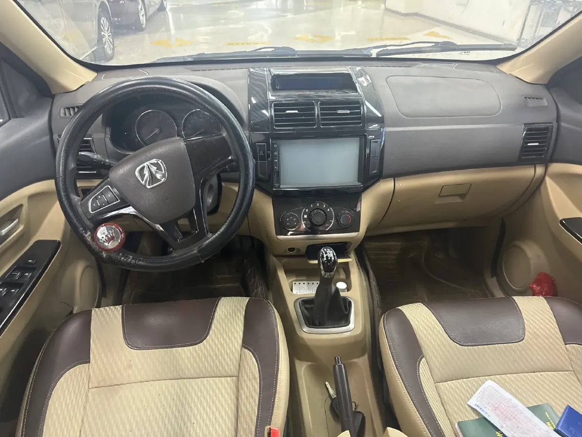 2017 BAIC WeiWang M30 1.5L 116HP L4 5MT,autocango,china used car exporter,china ev exporter,chinese used car exporter,chinese used ev exporter