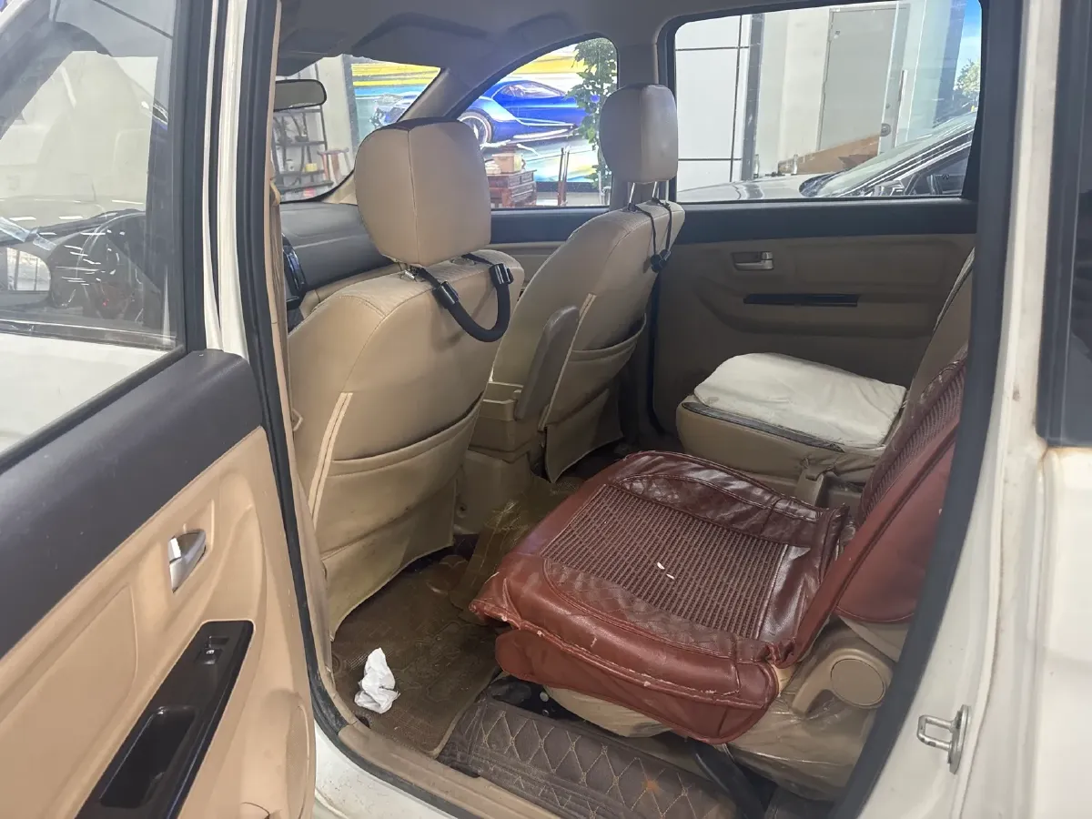 2017 BAIC WeiWang M30 1.5L 116HP L4 5MT,autocango,china used car exporter,china ev exporter,chinese used car exporter,chinese used ev exporter