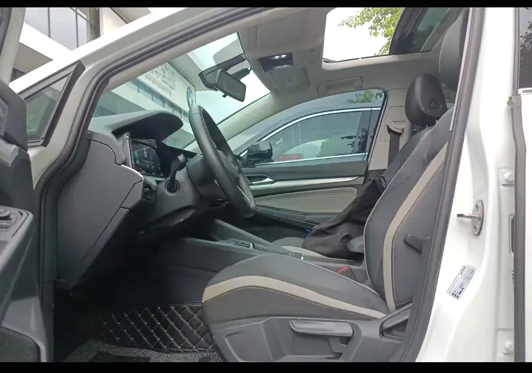 2021 Volkswagen Golf 1.4T 150HP L4 7DCT,autocango,china used car exporter,china ev exporter,chinese used car exporter,chinese used ev exporter