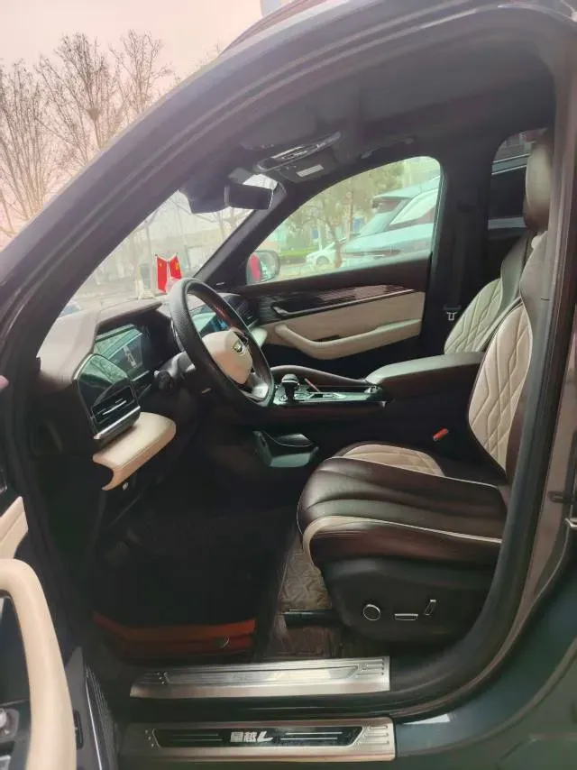 2021 Geely Monjaro 2.0T 218HP L4 7DCT,autocango,china used car exporter,china ev exporter,chinese used car exporter,chinese used ev exporter