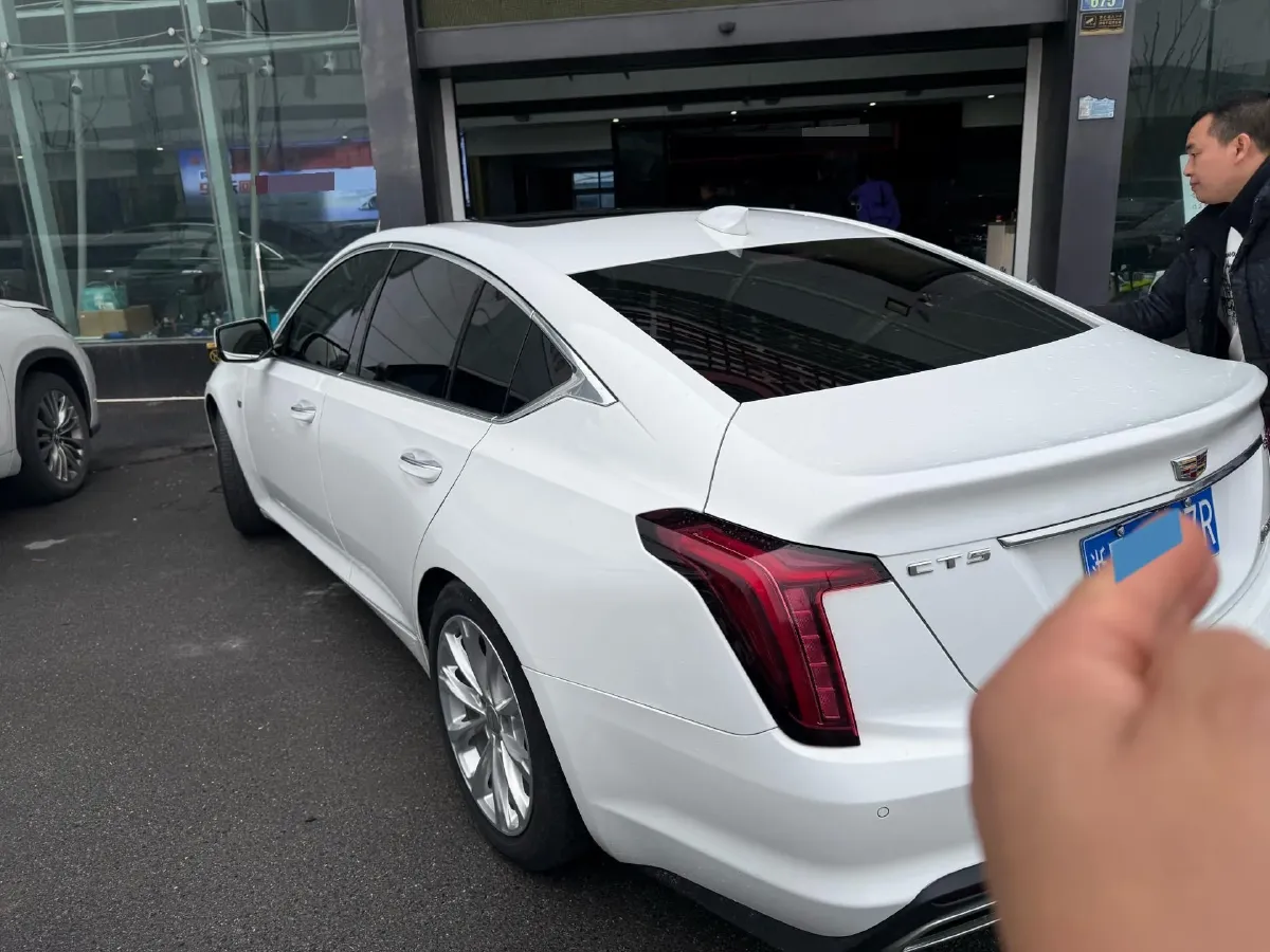 2021 Cadillac CT5 2.0T 237HP L4 10AT,autocango,china used car exporter,china ev exporter,chinese used car exporter,chinese used ev exporter