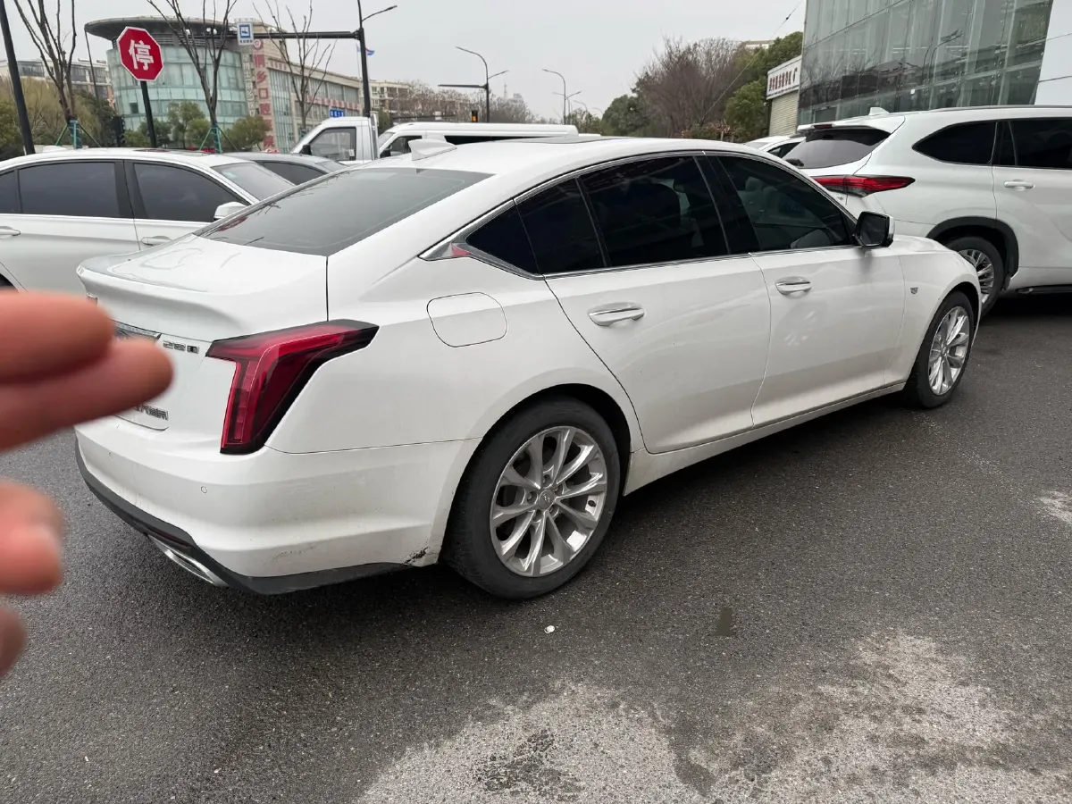2021 Cadillac CT5 2.0T 237HP L4 10AT,autocango,china used car exporter,china ev exporter,chinese used car exporter,chinese used ev exporter