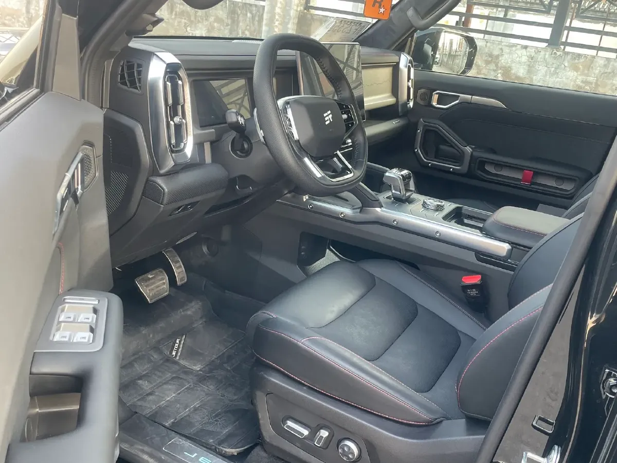 2026 Jetour Traveller 2.0T 254HP L4 7DCT,autocango,china used car exporter,china ev exporter,chinese used car exporter,chinese used ev exporter