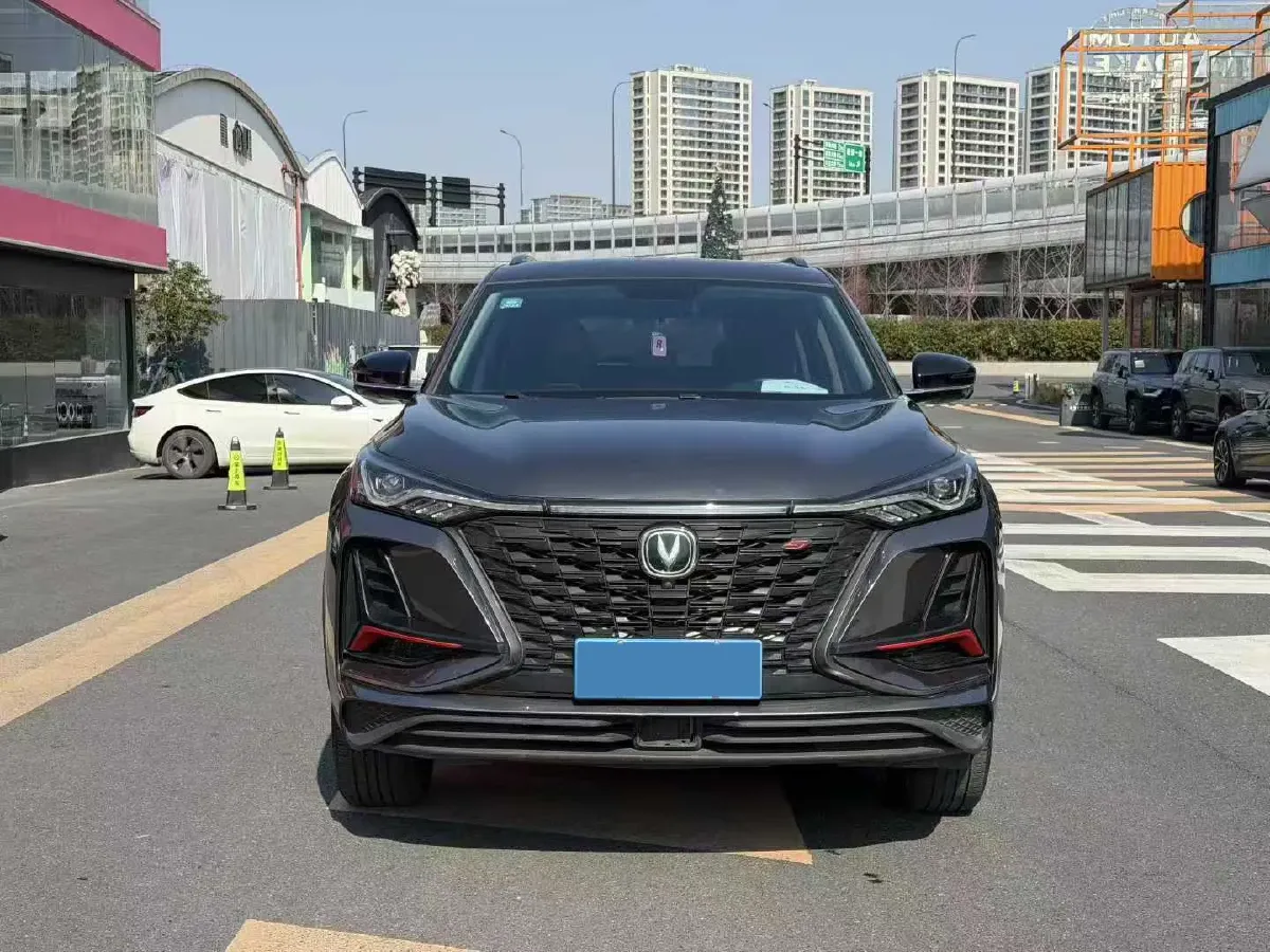2022 ChangAn CS75 Plus 1.5T 178HP L4 6AT,autocango,china used car exporter,china ev exporter,chinese used car exporter,chinese used ev exporter