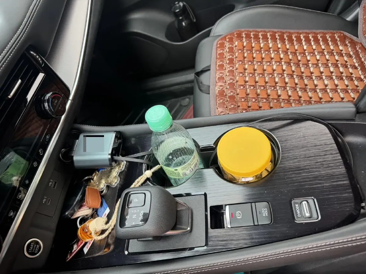 2021 Nissan X-Trail 1.5T 204HP L3 CVT,autocango,china used car exporter,china ev exporter,chinese used car exporter,chinese used ev exporter