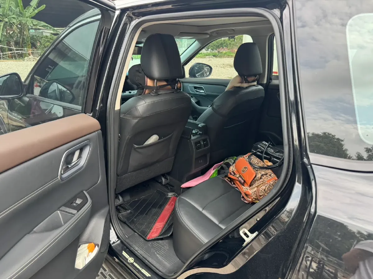 2021 Nissan X-Trail 1.5T 204HP L3 CVT,autocango,china used car exporter,china ev exporter,chinese used car exporter,chinese used ev exporter