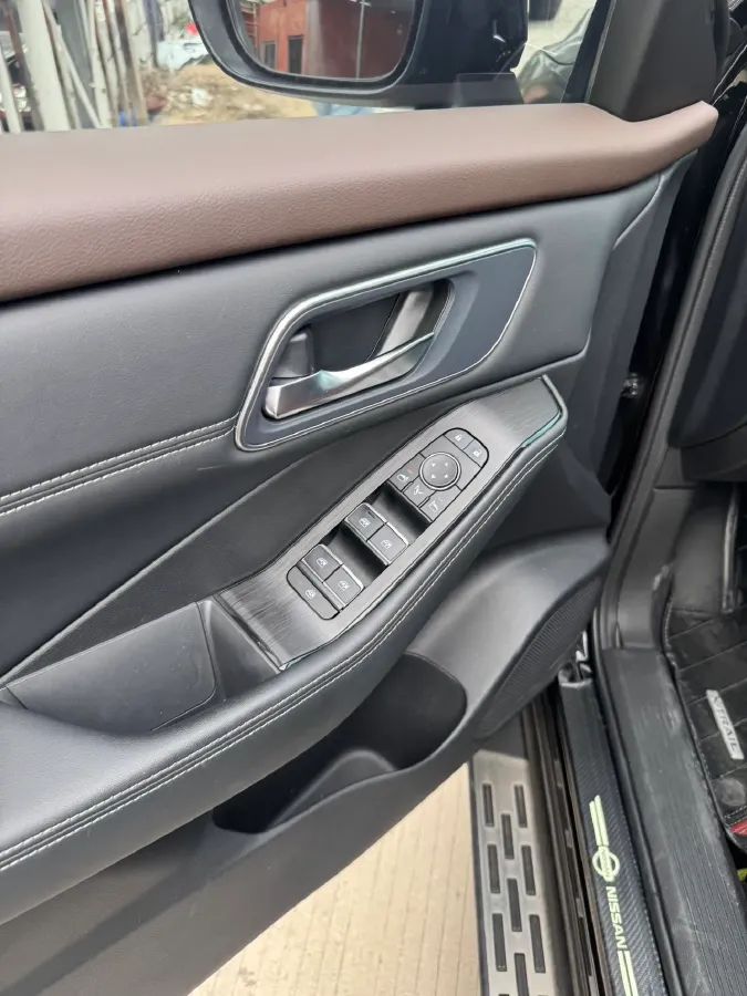 2021 Nissan X-Trail 1.5T 204HP L3 CVT,autocango,china used car exporter,china ev exporter,chinese used car exporter,chinese used ev exporter