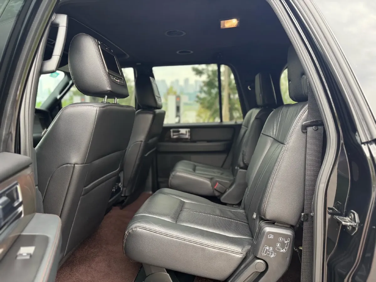 2017 Lincoln Navigator 3.5T 355HP V6 6AT,autocango,china used car exporter,china ev exporter,chinese used car exporter,chinese used ev exporter
