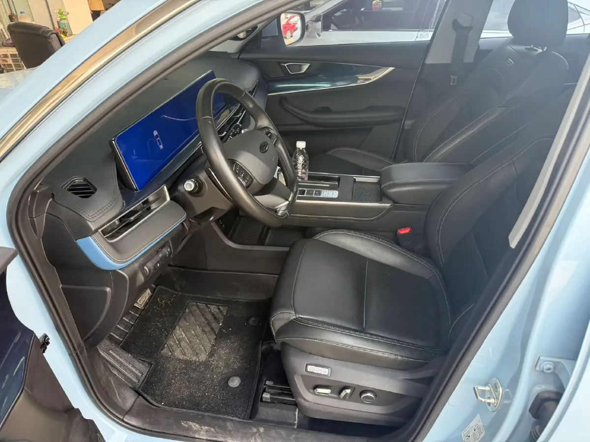 2021 Chery Tiggo 7 Plus 1.6T 197HP L4 7DCT,autocango,china used car exporter,china ev exporter,chinese used car exporter,chinese used ev exporter