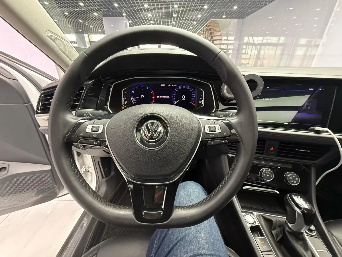2022 Volkswagen Sagitar 1.4T 150HP L4 7DCT,autocango,china used car exporter,china ev exporter,chinese used car exporter,chinese used ev exporter