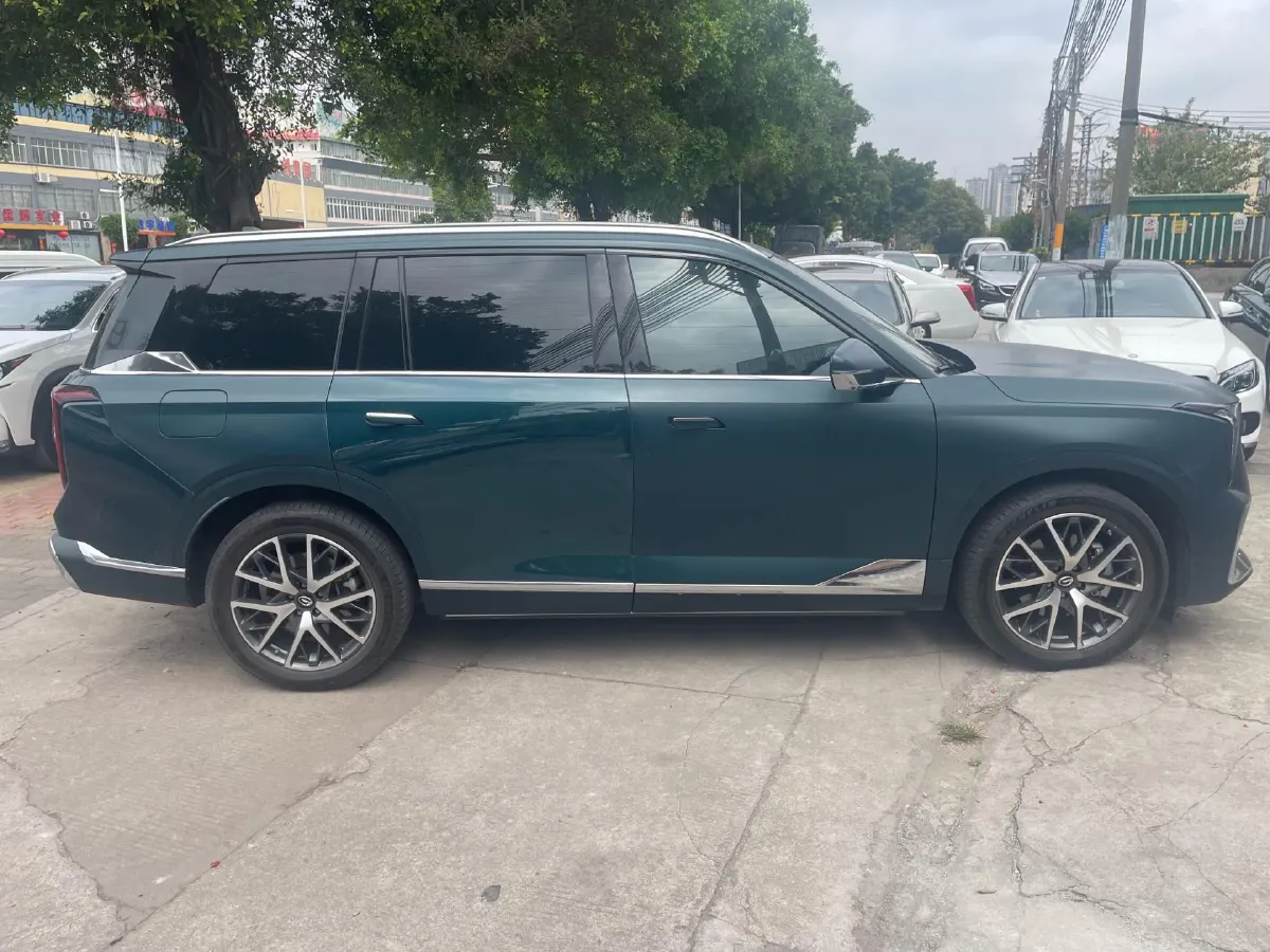 2022 GAC Trumpchi GS8 2.0T 190HP L4 E-CVT Hybrid,autocango,china used car exporter,china ev exporter,chinese used car exporter,chinese used ev exporter