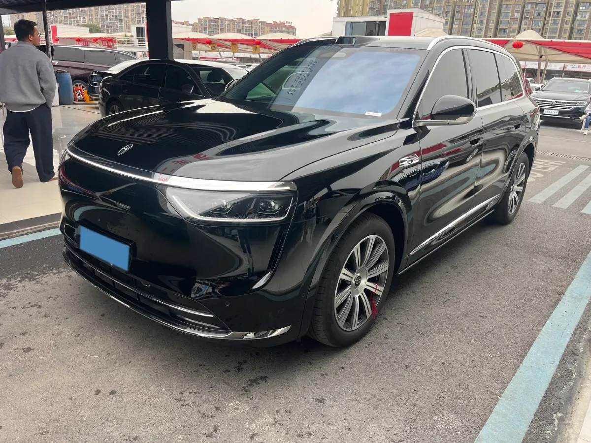 2025 AITO AITO M8 REEV 160HP REEV 53.4KWH,autocango,china used car exporter,china ev exporter,chinese used car exporter,chinese used ev exporter