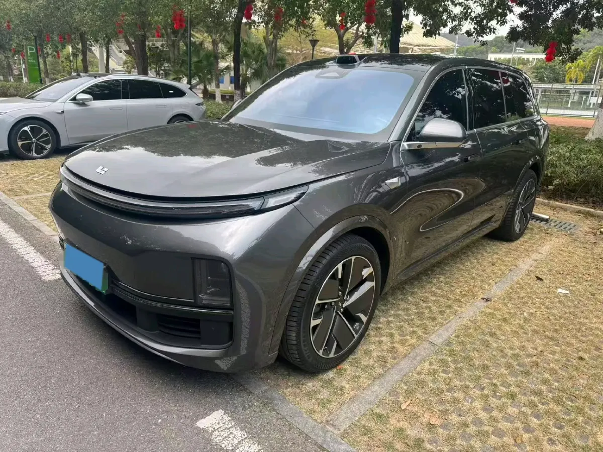 2023 Li L7 Range Extended 154HP REEV 40.9KWH,autocango,china used car exporter,china ev exporter,chinese used car exporter,chinese used ev exporter