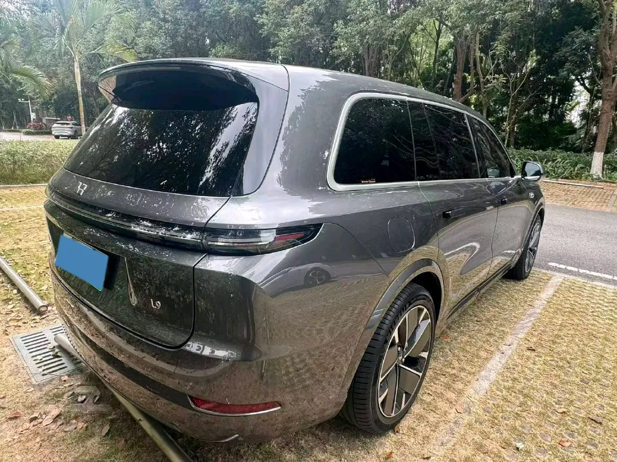 2023 Li L7 Range Extended 154HP REEV 40.9KWH,autocango,china used car exporter,china ev exporter,chinese used car exporter,chinese used ev exporter