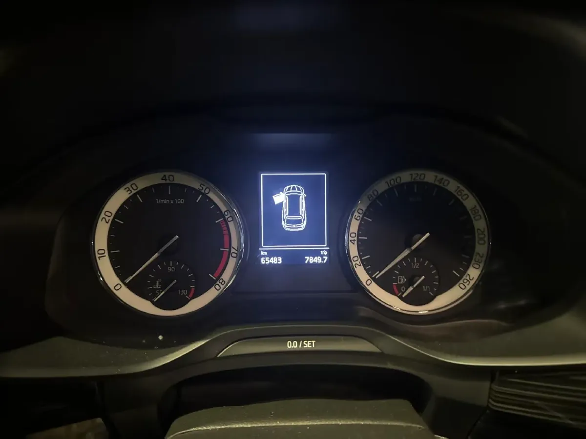 2018 Skoda Kodiak 2.0T 186HP L4 7DCT,autocango,china used car exporter,china ev exporter,chinese used car exporter,chinese used ev exporter