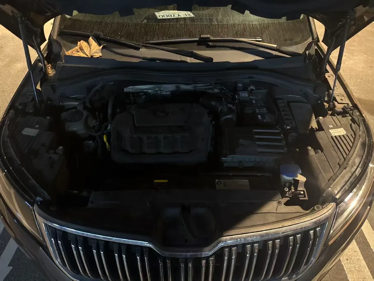 2018 Skoda Kodiak 2.0T 186HP L4 7DCT,autocango,china used car exporter,china ev exporter,chinese used car exporter,chinese used ev exporter