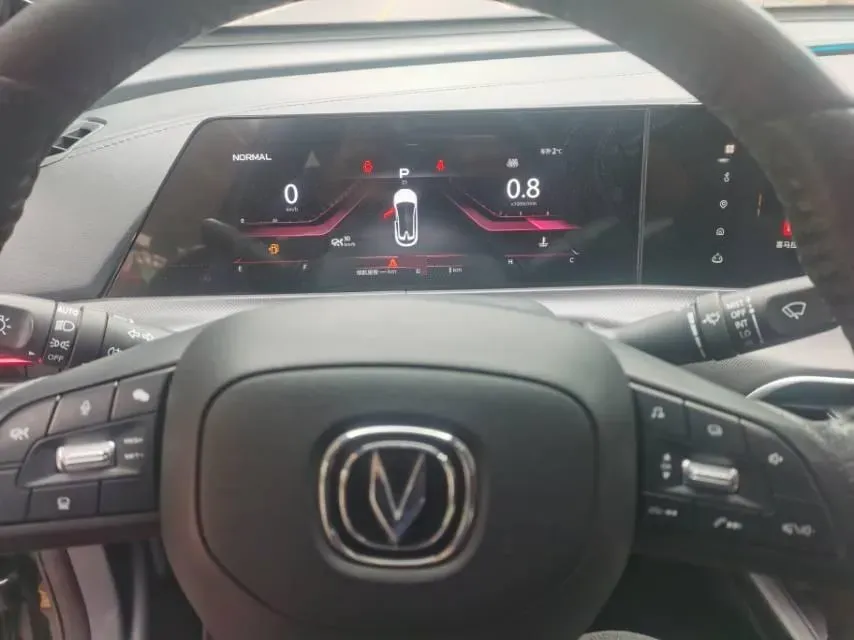 2021 ChangAn UNI-T 1.5T 180HP L4 7DCT,autocango,china used car exporter,china ev exporter,chinese used car exporter,chinese used ev exporter