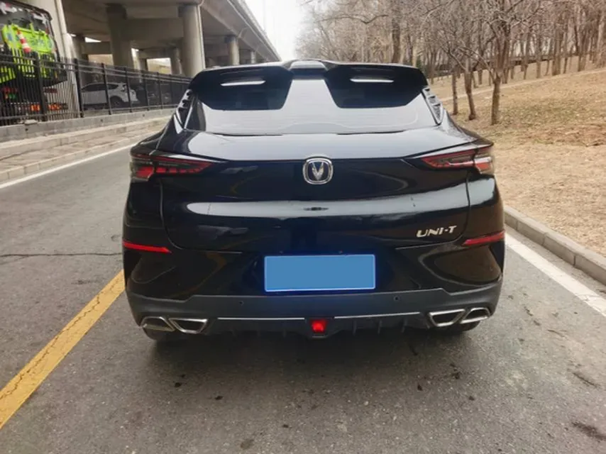 2021 ChangAn UNI-T 1.5T 180HP L4 7DCT,autocango,china used car exporter,china ev exporter,chinese used car exporter,chinese used ev exporter