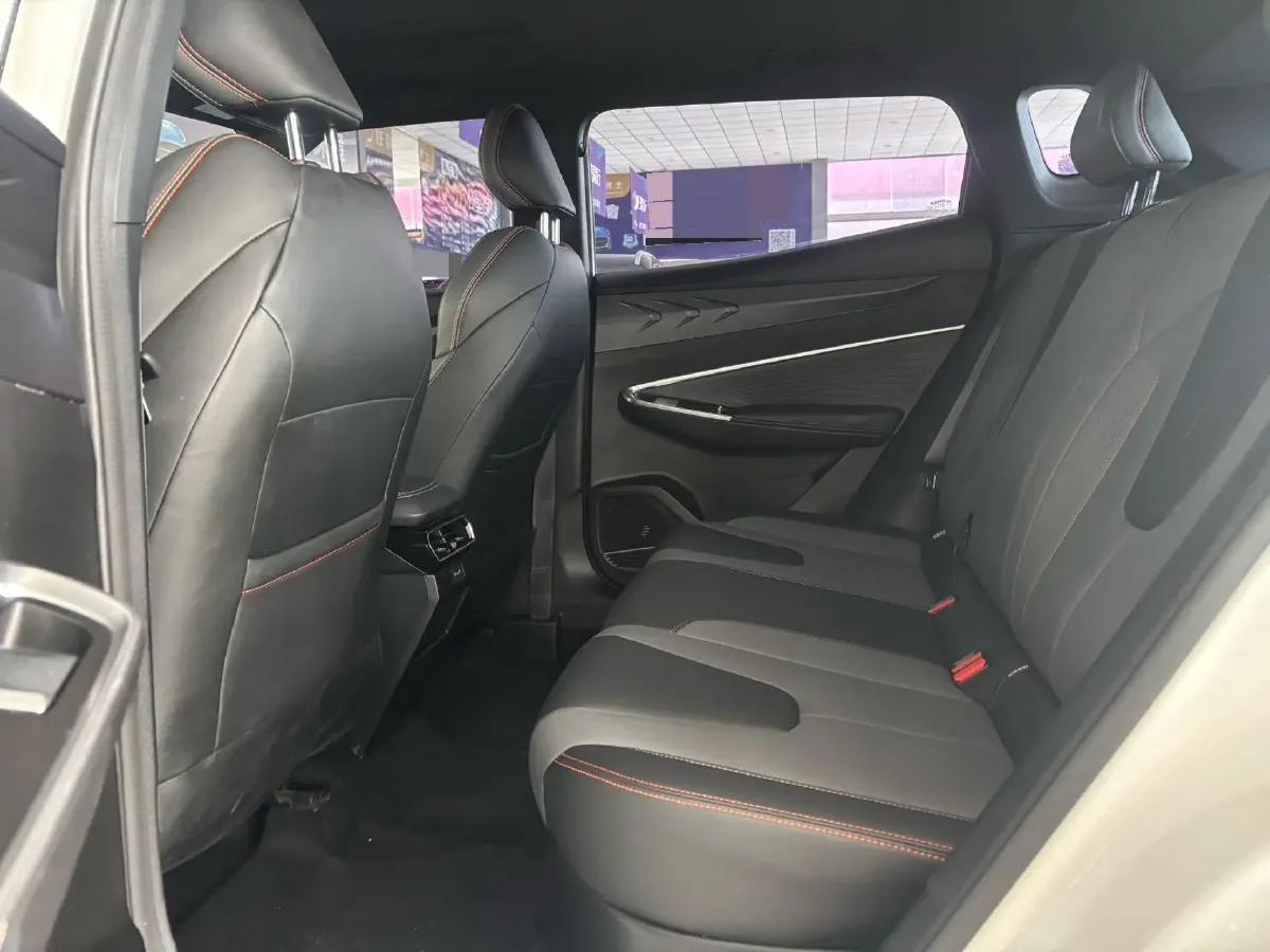 2023 Geely Azkarra 1.5T 181HP L4 7DCT,autocango,china used car exporter,china ev exporter,chinese used car exporter,chinese used ev exporter