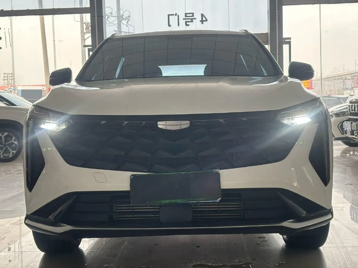 2023 Geely Azkarra 1.5T 181HP L4 7DCT,autocango,china used car exporter,china ev exporter,chinese used car exporter,chinese used ev exporter