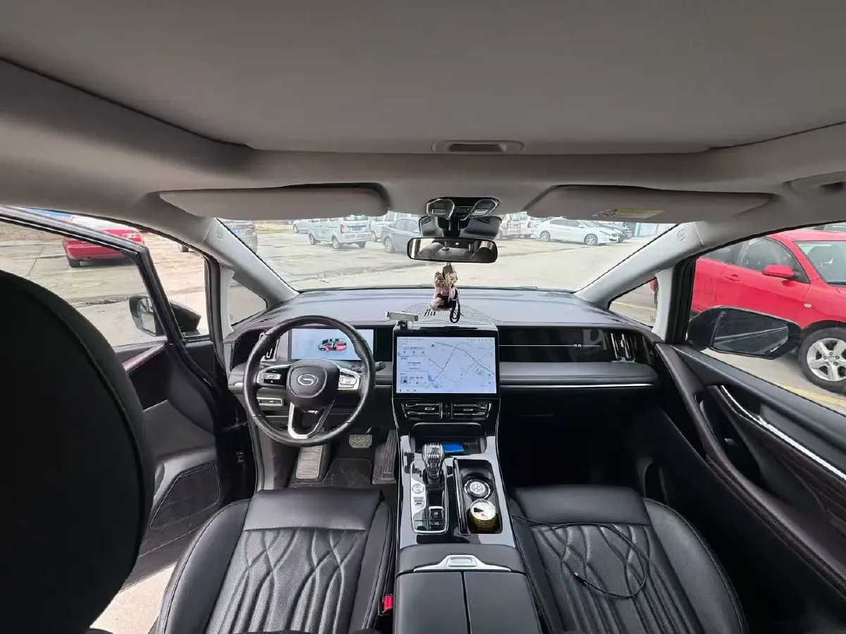 2024 GAC Trumpchi M8 2.0T 252HP L4 8AT,autocango,china used car exporter,china ev exporter,chinese used car exporter,chinese used ev exporter