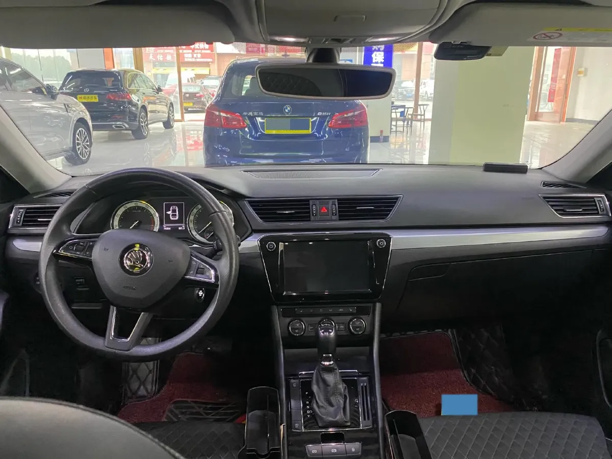 2018 Skoda Superb 1.8T 180HP L4 7DCT,autocango,china used car exporter,china ev exporter,chinese used car exporter,chinese used ev exporter