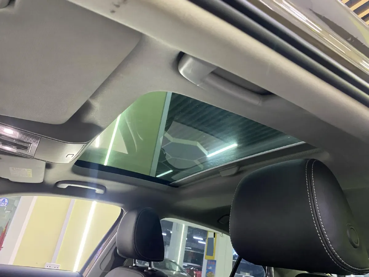 2018 Skoda Superb 1.8T 180HP L4 7DCT,autocango,china used car exporter,china ev exporter,chinese used car exporter,chinese used ev exporter