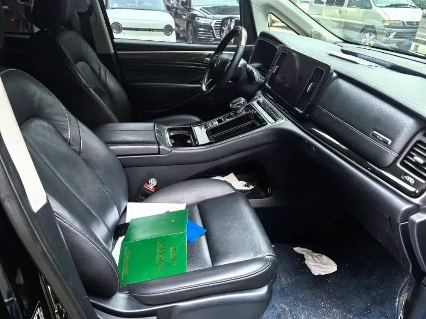 2021 GAC Trumpchi M8 2.0T 252HP L4 8AT,autocango,china used car exporter,china ev exporter,chinese used car exporter,chinese used ev exporter