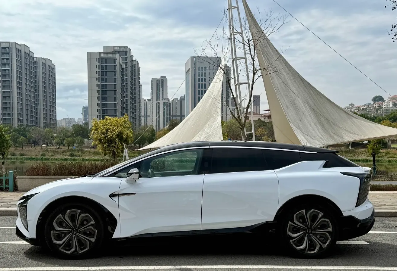 2021 HiPhi X BEV 97KWH,autocango,china used car exporter,china ev exporter,chinese used car exporter,chinese used ev exporter