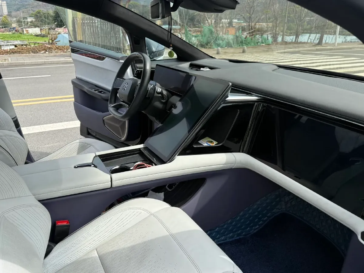 2021 HiPhi X BEV 97KWH,autocango,china used car exporter,china ev exporter,chinese used car exporter,chinese used ev exporter