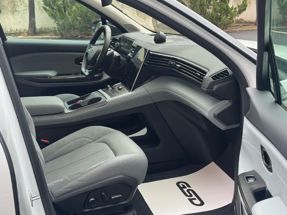 2020 NIO ES6 BEV 70KWH,autocango,china used car exporter,china ev exporter,chinese used car exporter,chinese used ev exporter